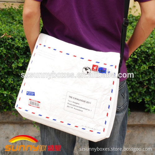 2016 made in China Creative waterproof Tyvek Paper Bag for man